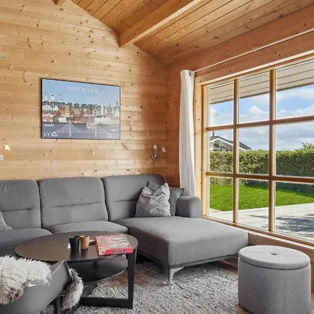 Stunning In With Kitchen *