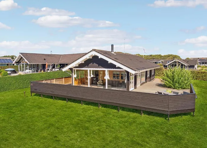 Stunning In With Kitchen Hébergement de vacances