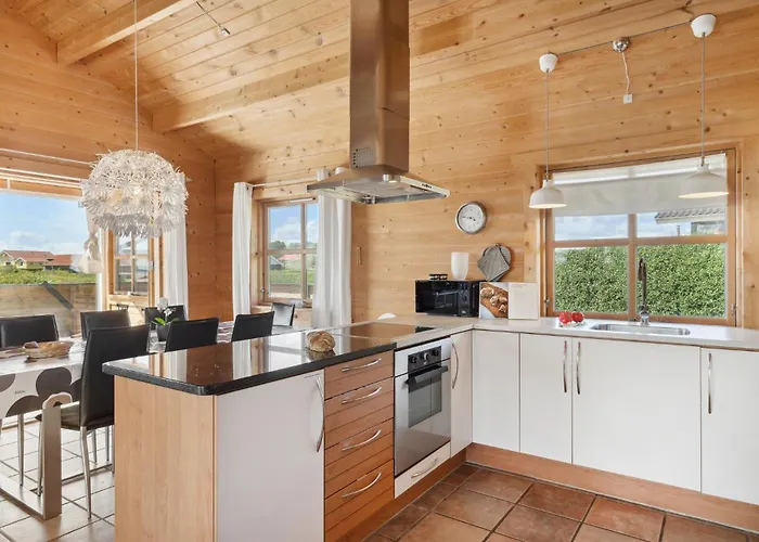 Stunning In With Kitchen Дом отдыха *